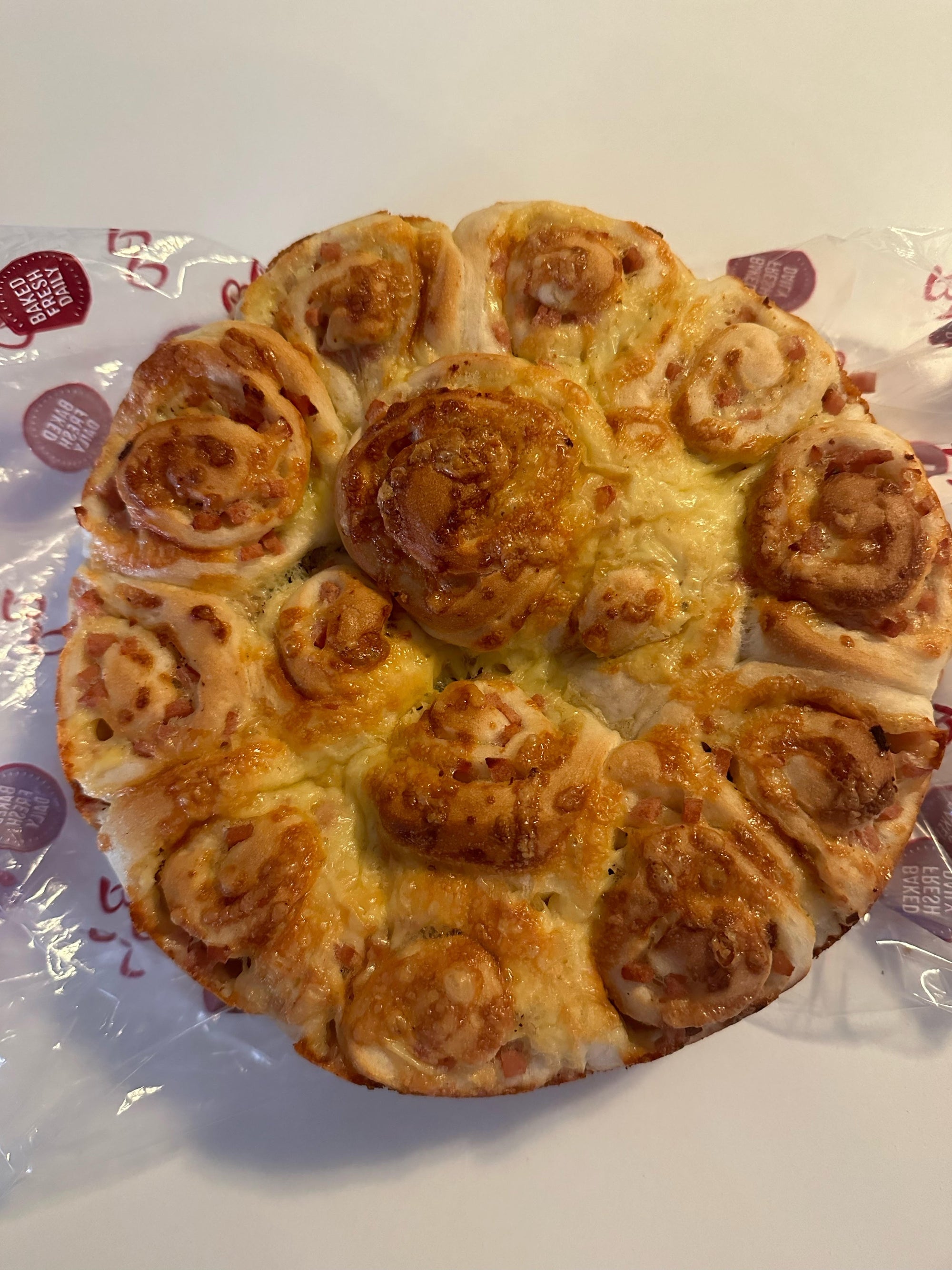 Bakers Delight Cheese & Bacon Scrolls Large